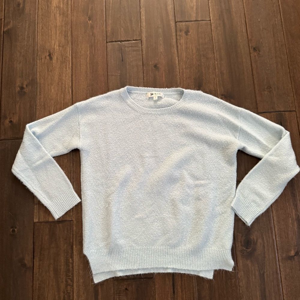 Ye MAK Light Blue Cozy Fuzzy Winter Crewneck Sweater S